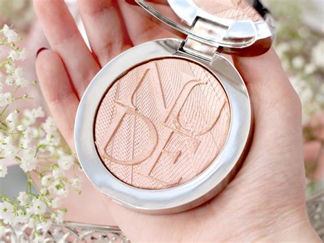 dior skin luminizer no.1 holo pink|Dior Holo Pink DiorSkin Nude Air Luminizer Review, Photos, .